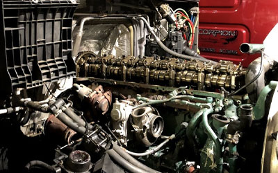 Truck diesel engine repair